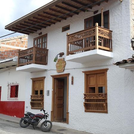 Sergeant Pepper'S Hostel Jardín Extérieur photo