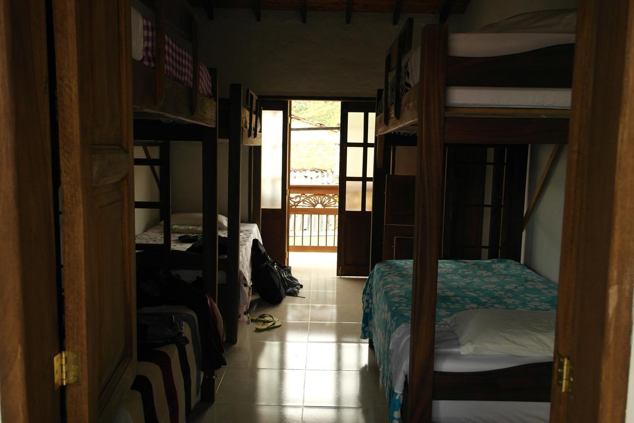 Sergeant Pepper'S Hostel Jardín Extérieur photo