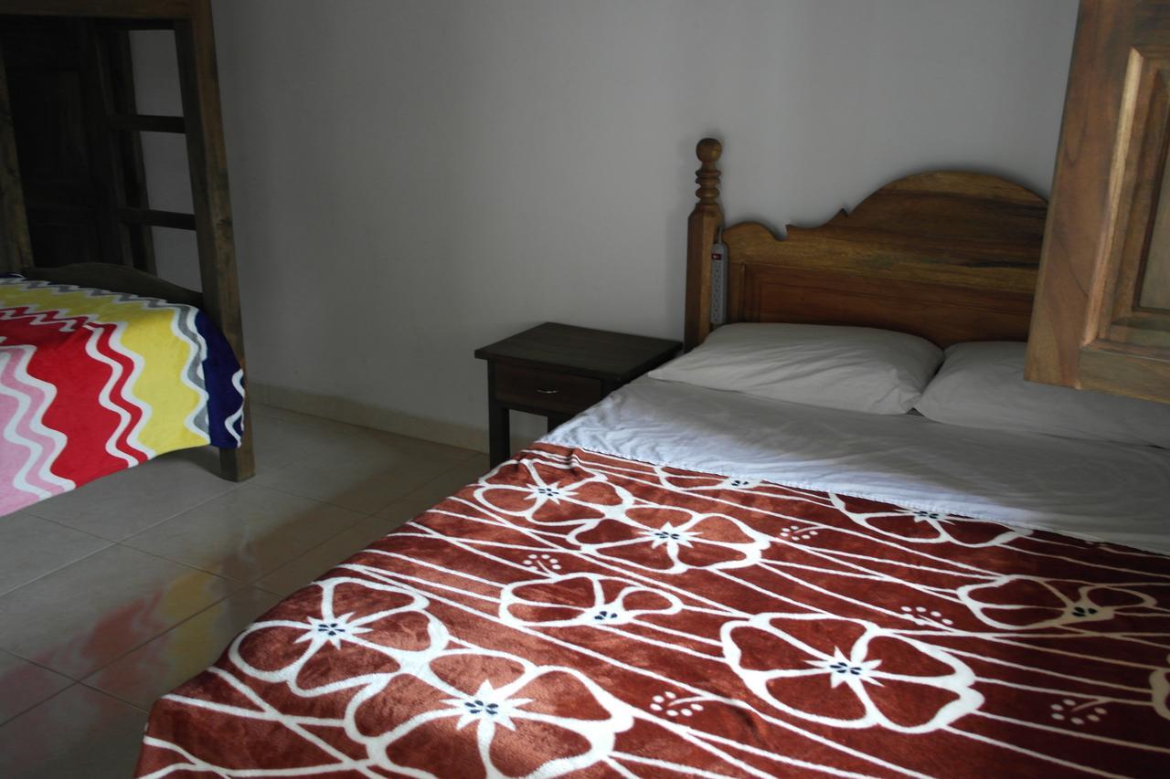 Sergeant Pepper'S Hostel Jardín Extérieur photo
